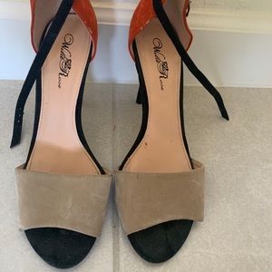 Nude & orange heeled sandals